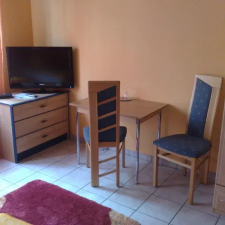 Ullas-ferienwohnung Lägenhet *