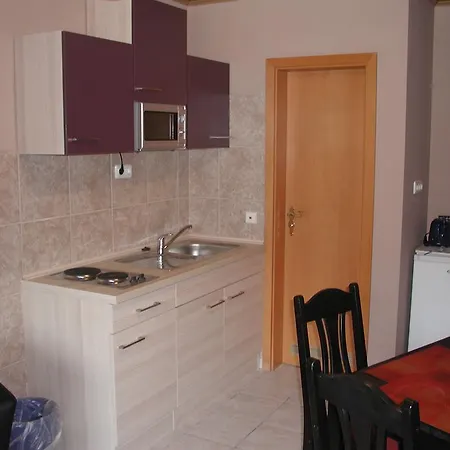 Ullas-ferienwohnung *