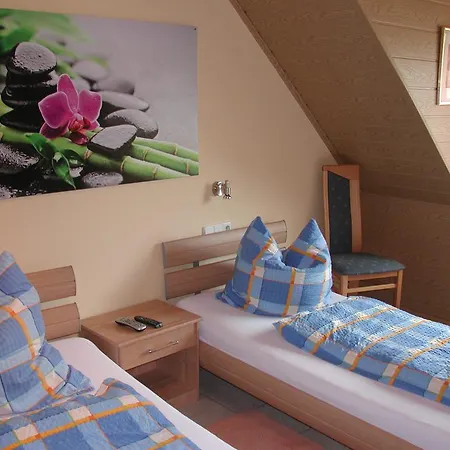 Ullas-ferienwohnung * Niederfell